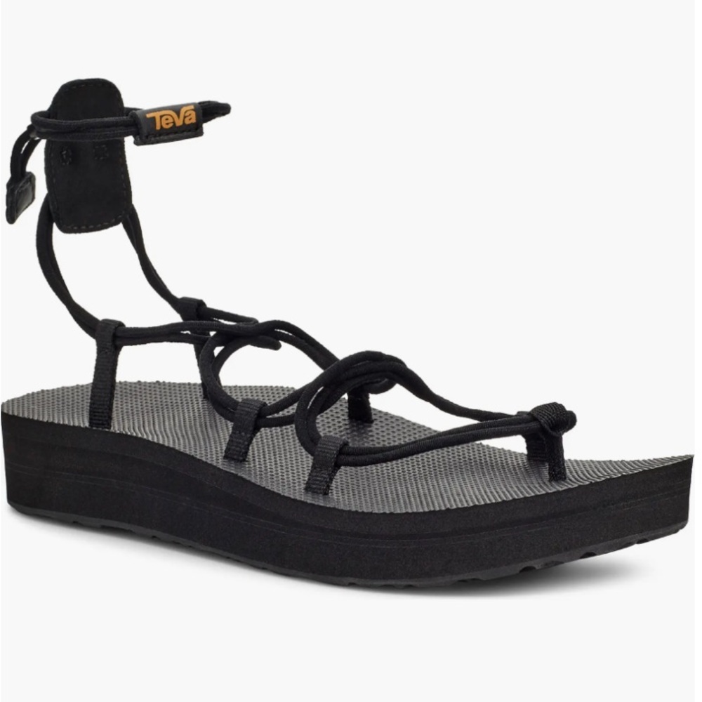 Teva Midform Infinity Sandal in Black